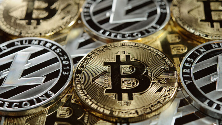 Las gestoras de fondos y las criptomonedas